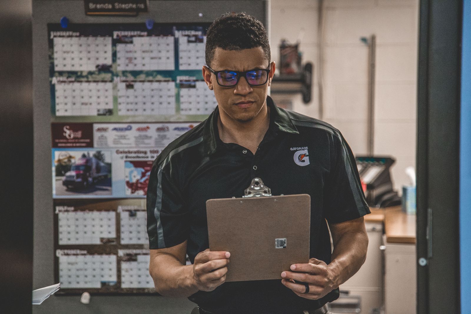 Representative freight context for ABF Freight Review: LTL Service and Handoff Evidence