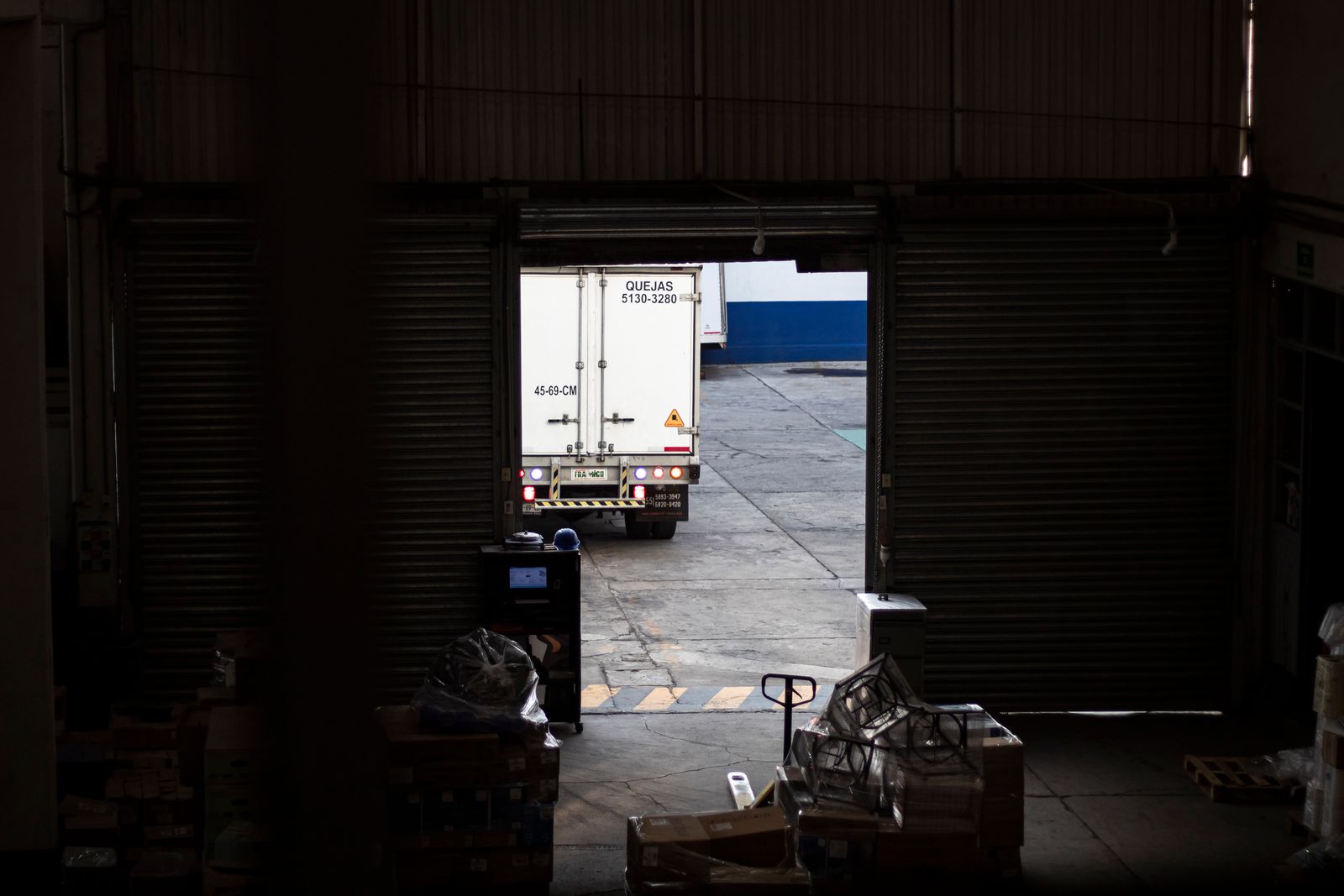 Representative freight operation for the Central Transport Review: LTL Quote and Delivery Checks evidence profile